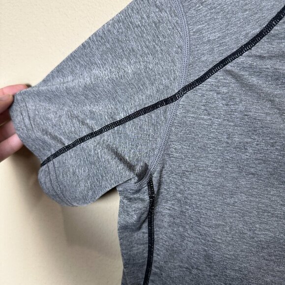 NIKE PRO Dri-Fit FItted Athletic Work Out Shirt Size Large Mesh Details - Picture 6 of 11